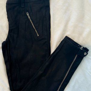 J BRAND SKINNY LEG BLACK JEANS WITH ZIPPERS -SIDES AND FRONT SZ 24 EXTRA SMALL